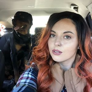 Meet your Posher, Belle